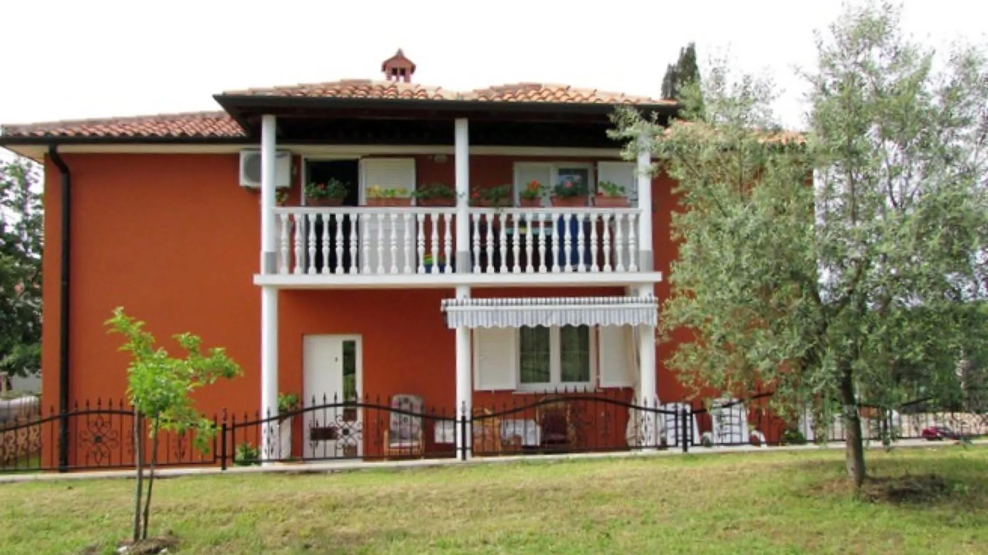 Apartments With A Parking Space Valica, Umag - 22453