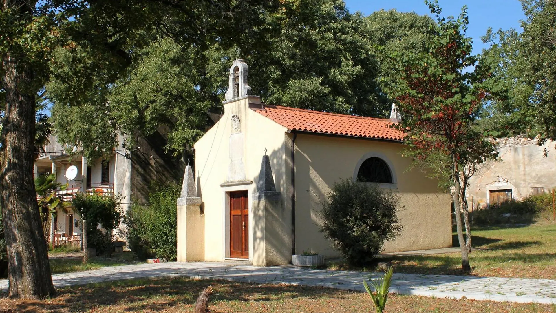 Apartments With A Parking Space Valica, Umag - 22453